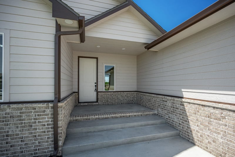 2739 E Ironstone St, Park City, KS 67219