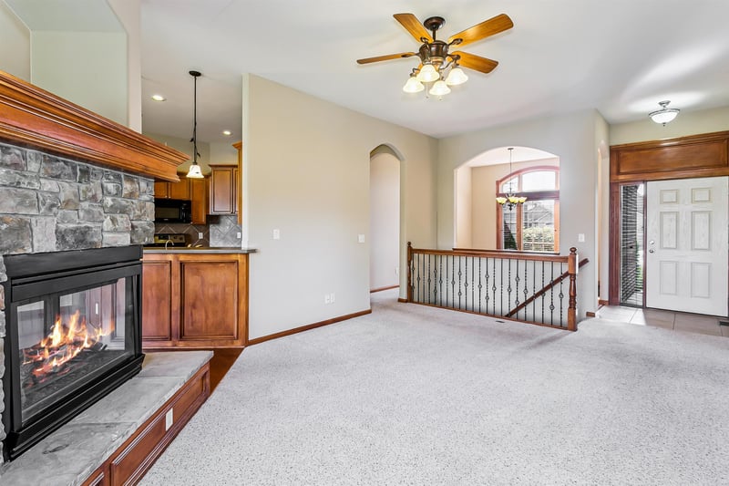 2006 S Horseback St, Wichita, KS 67230