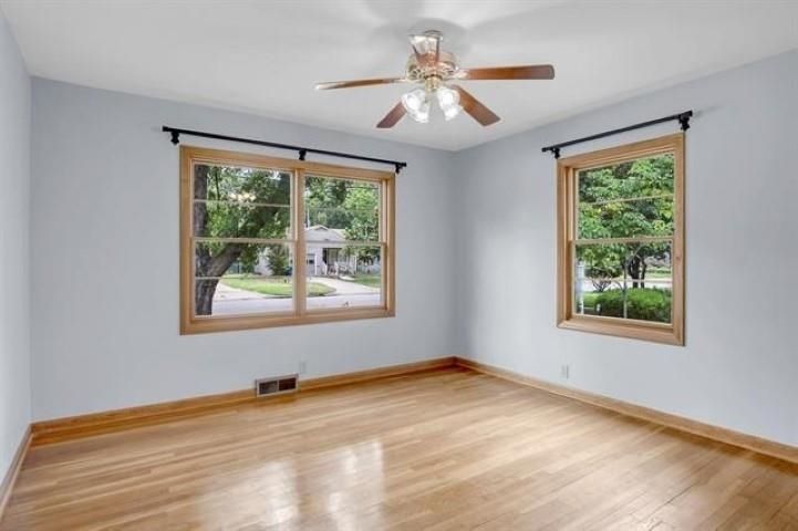 719 Grandview Ave, Newton, KS 67114