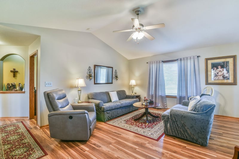 131 N Chisholm Trl, Clearwater, KS 67026