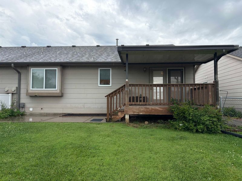 1240 S High St, El Dorado, KS 67042