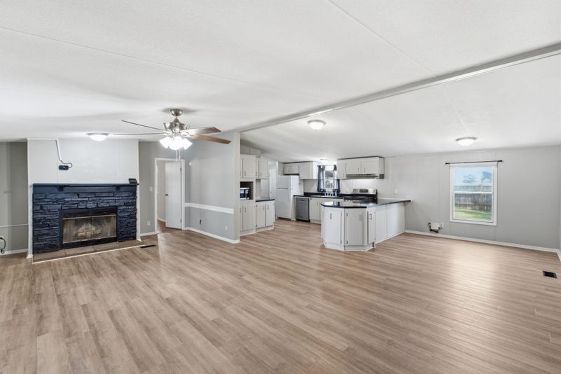114 E 3rd St, Udall, KS 67146-9034