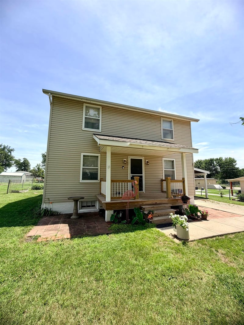1510 N Main St, Eureka, KS 67045
