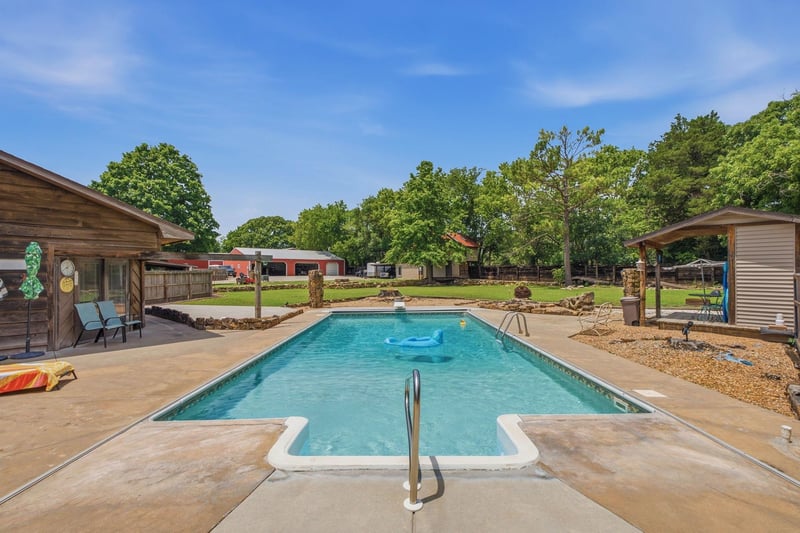 416 W North St, Leon, KS 67074