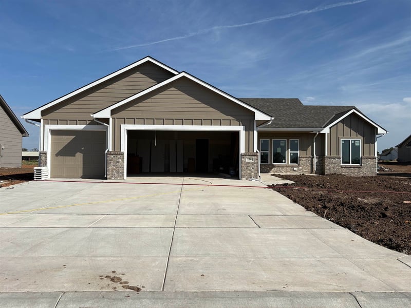 136 E Hickam St, Derby, KS 67037