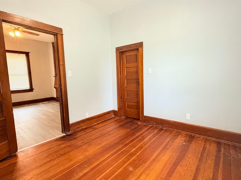 217 N Lincoln, Hillsboro, KS 67063