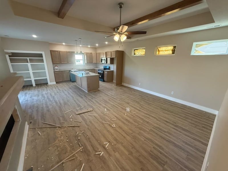 8962 E Joshua St, Bel Aire, KS 67226