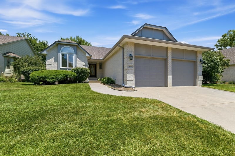 14510 E Killarney Cir, Wichita, KS 67230