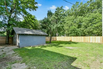 1117 S Main St, Wichita, KS 67213