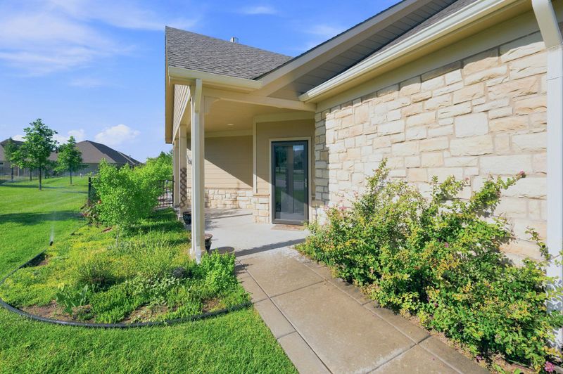 937 E Clearlake, Derby, KS 67037