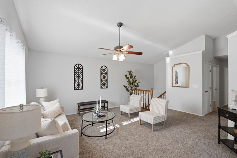 218 E Oak Meadows Rd, Derby, KS 67037