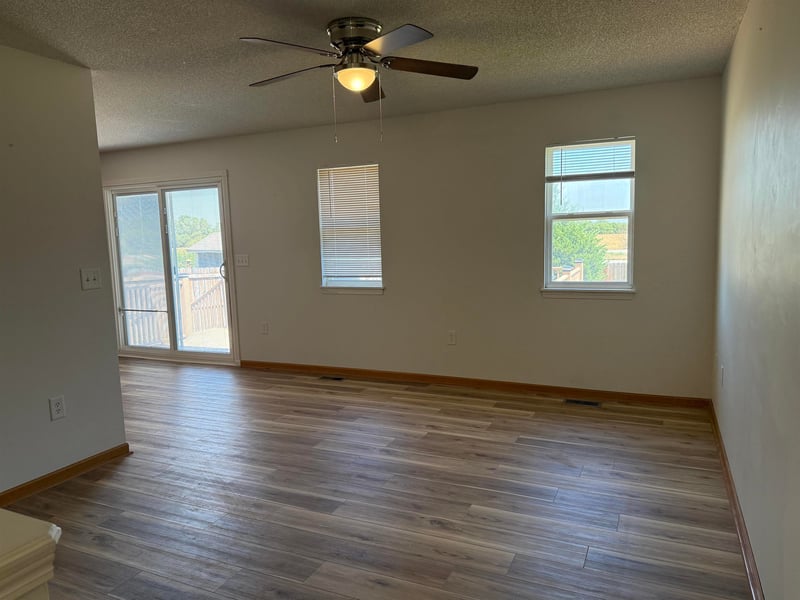 632 S Longbranchdr, Maize, KS 67101