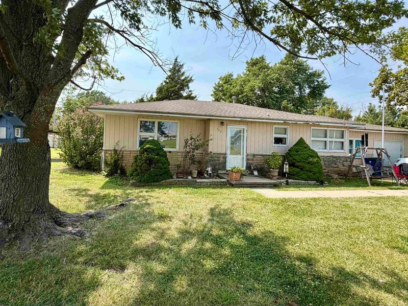 133 Tiffany Ln, Eureka, KS 67045