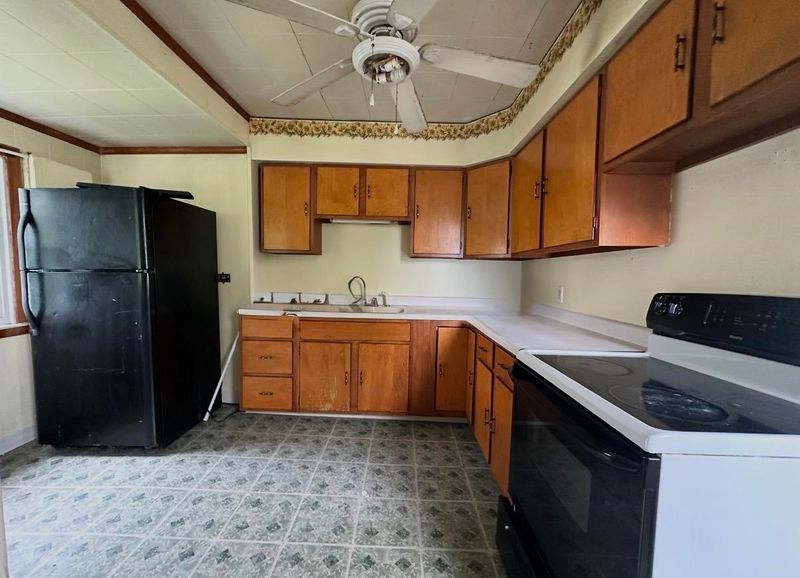 2910 19th St, Great Bend, KS 67530