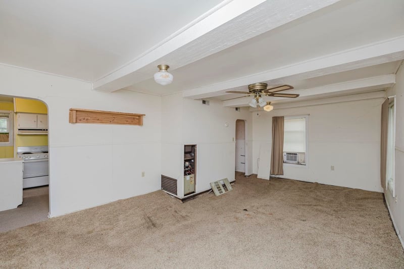 321 N Kansas Ave, Burrton, KS 67020