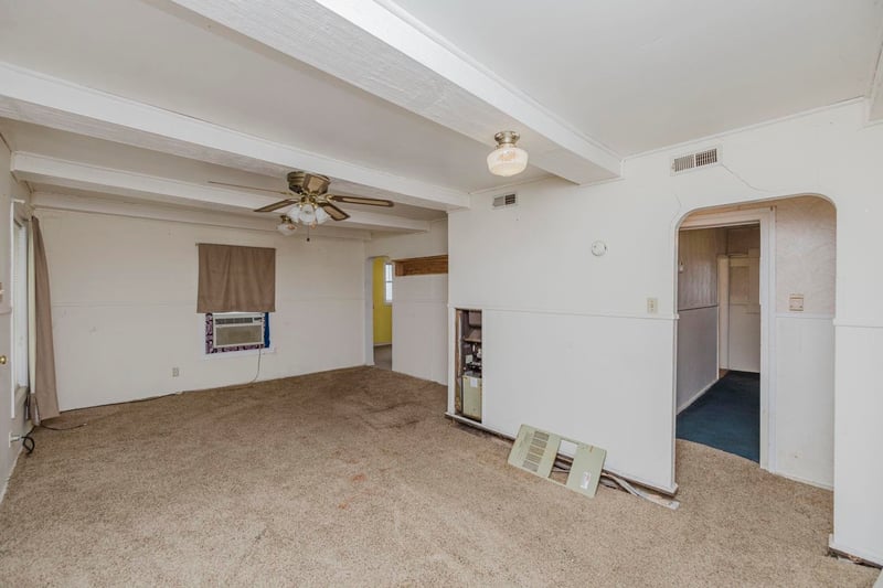 321 N Kansas Ave, Burrton, KS 67020
