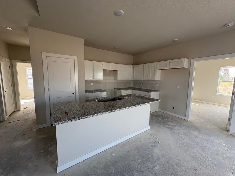 5709 Plumthicket St, Bel Aire, KS 67226