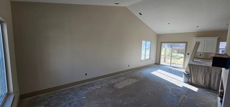 1621 Midway Ct, Valley Center, KS 67147