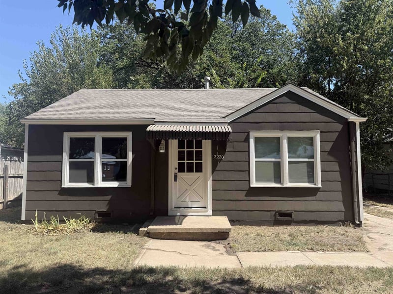 2220 S Minneapolis Ave, Wichita, KS 67211