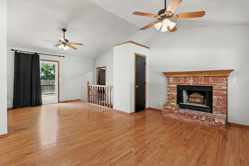 1633 N Tanglewood, Rose Hill, KS 67133