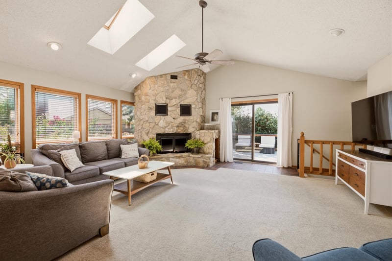 1951 S Cypress, Wichita, KS 67207