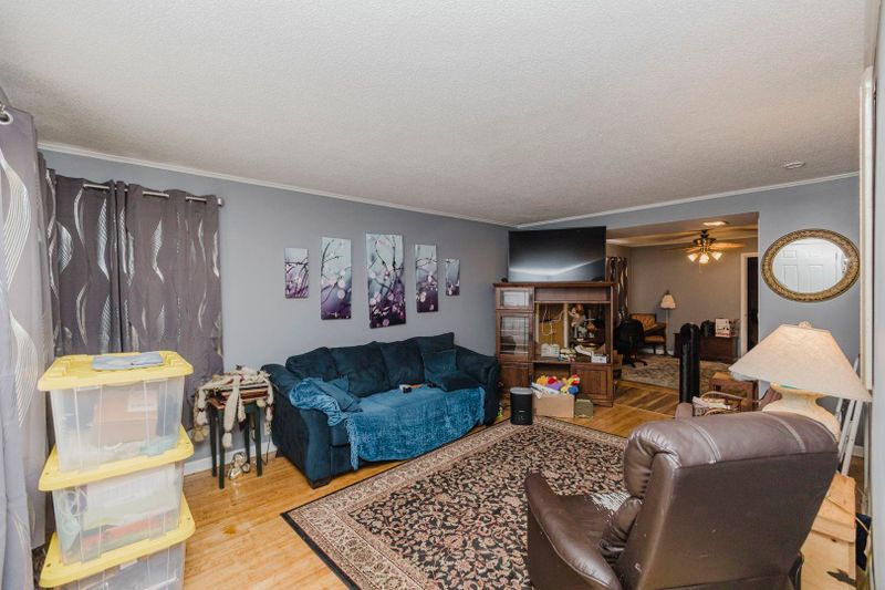 305 Lawrence St, Pratt, KS 67124