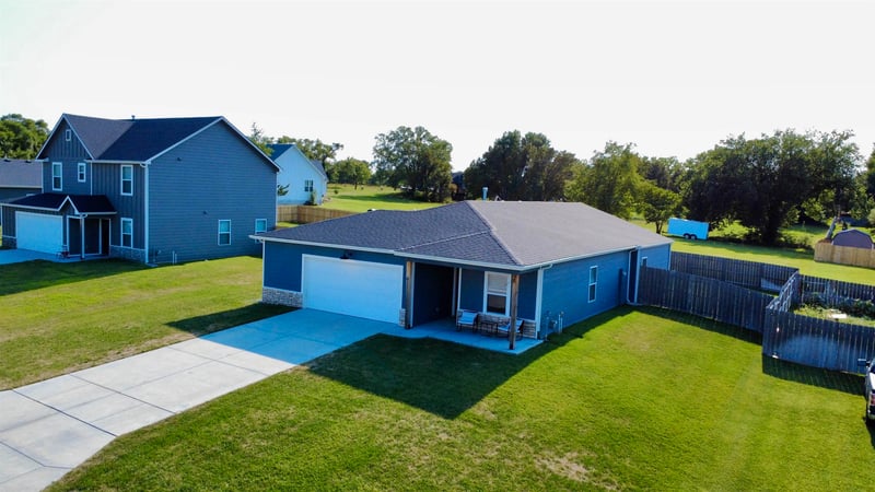 1305 Skyview Dr, El Dorado, KS 67042