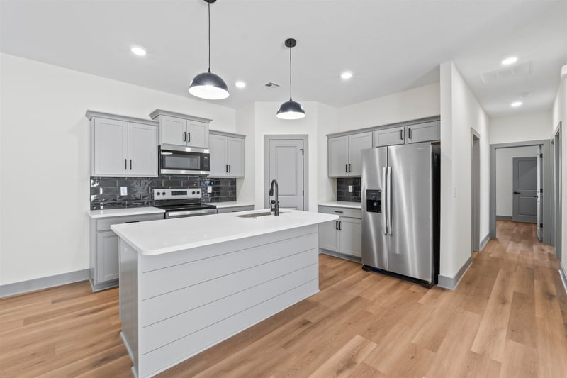 2791 S Cedar Crest St Unit 100, Wichita, KS 67215