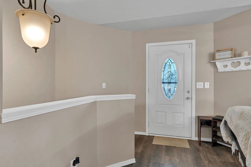 1730 E Winterset Cir, Wichita, KS 67052