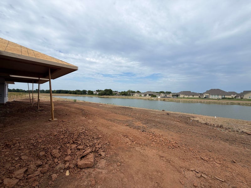 818 N Wheatland St Unit 100, Wichita, KS 67235