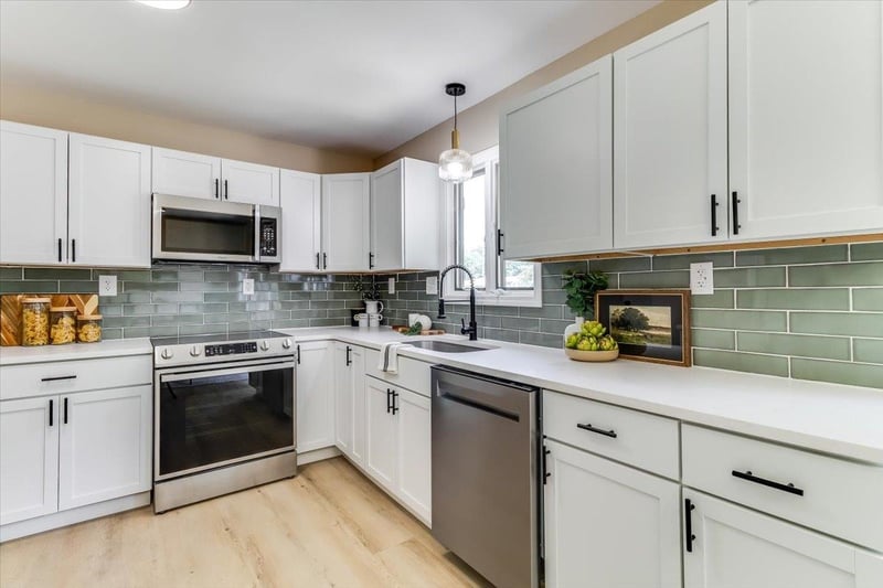 1800 Ritchie, Winfield, KS 67156