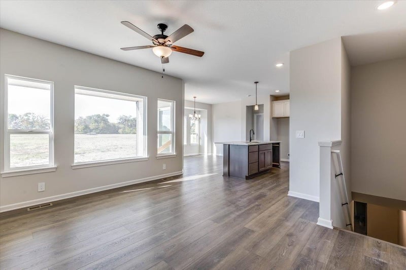 2224 E Arrowhead St, Andover, KS 67002