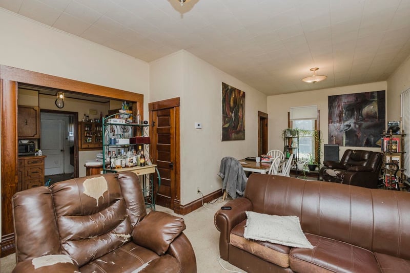 121 S Highland, Conway Springs, KS 67031