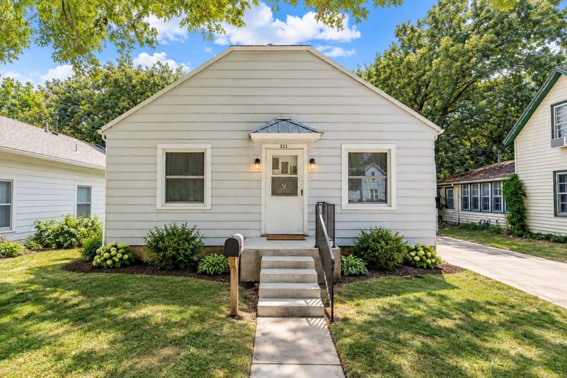 323 E Broadway, Augusta, KS 67010