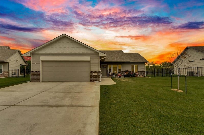 960 N Cloverleaf, Goddard, KS 67052