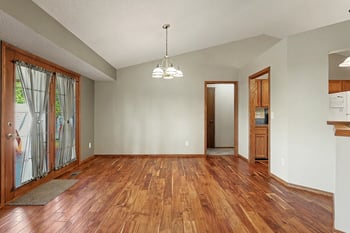 804 E Rivera Dr, Mulvane, KS 67110
