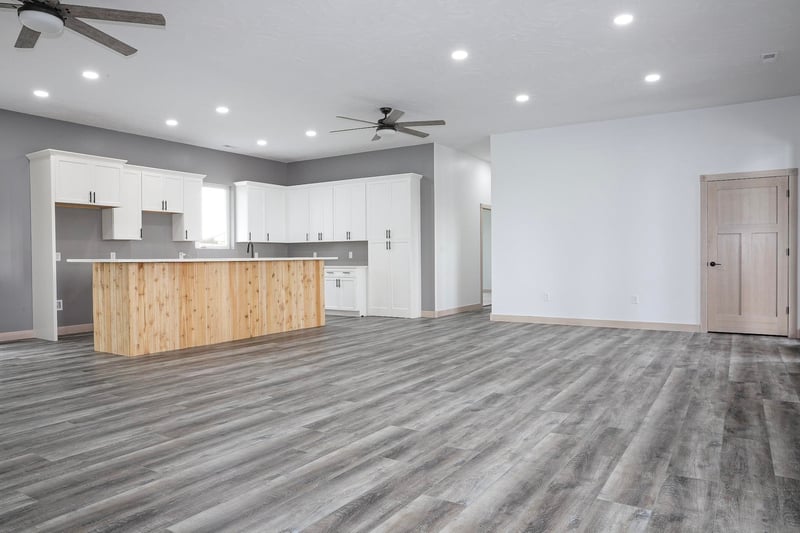 115 E 20th, Beloit, KS 67420