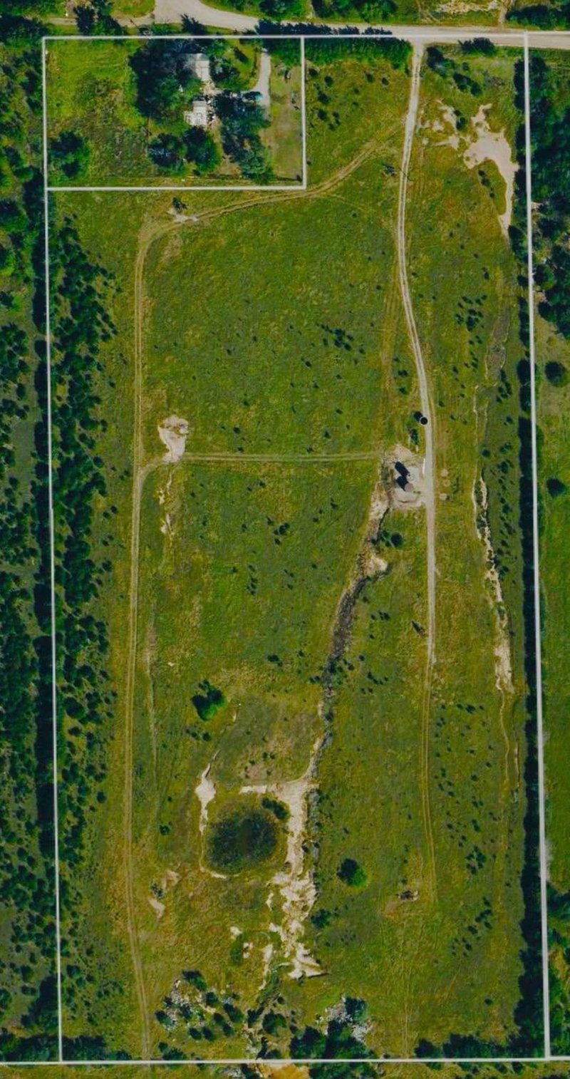 1672 8th, Severy, KS 67137