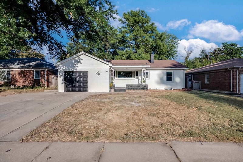 2226 S Belmont St, Wichita, KS 67218-5006