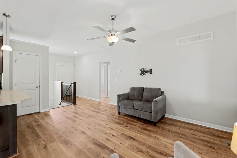 1229 S Ward, Haysville, KS 67060