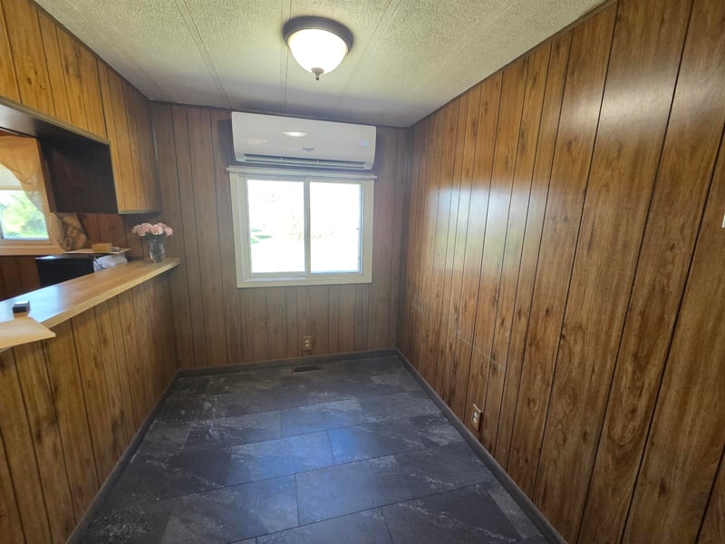 7508 W Frontier St, Salina, KS 67401