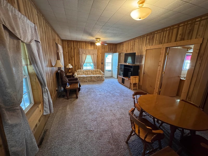 410 N Sycamore, Eureka, KS 67045