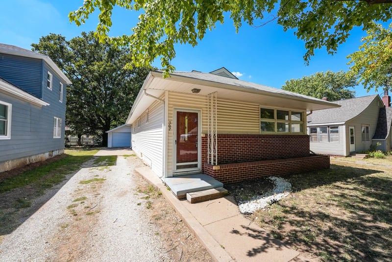 507 N Summit St, El Dorado, KS 67042