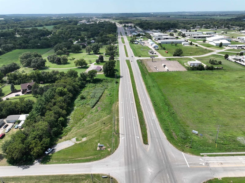 0000 Hwy 24, Manhattan, KS 66502