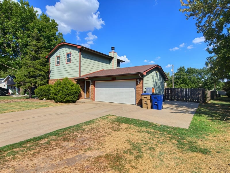 6312 N Ulysses St, Park City, KS 67219