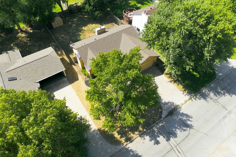11727 W Rolling Hills St, Wichita, KS 67212