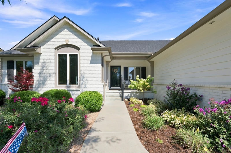 3326 N Wild Rose Ct, Wichita, KS 67205