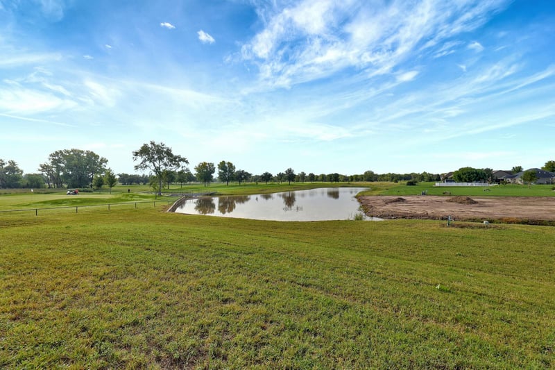 1436 N Lake Rd, Cheney, KS 67025