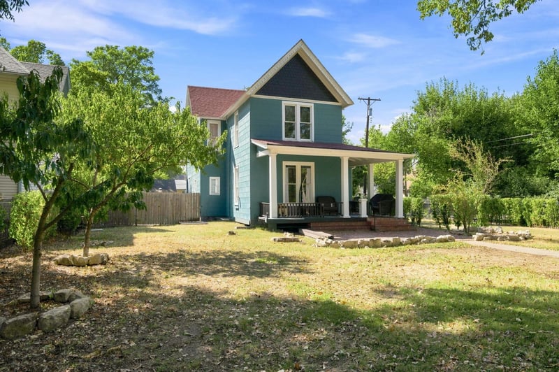 1557 N Fairview Ave, Wichita, KS 67203