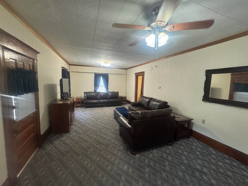 610 E 16th, Winfield, KS 67156
